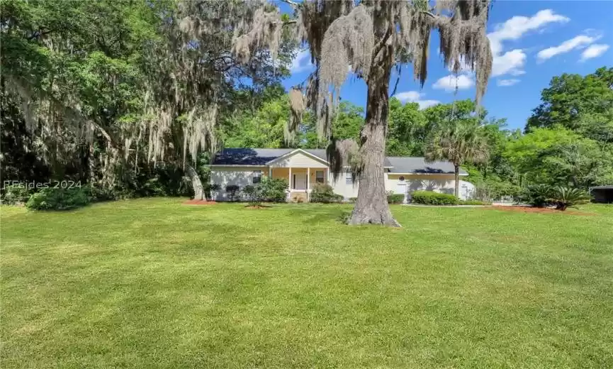 Saint Helena Island, South Carolina 29920, 3 Bedrooms Bedrooms, ,2 BathroomsBathrooms,Residential,For Sale,443658