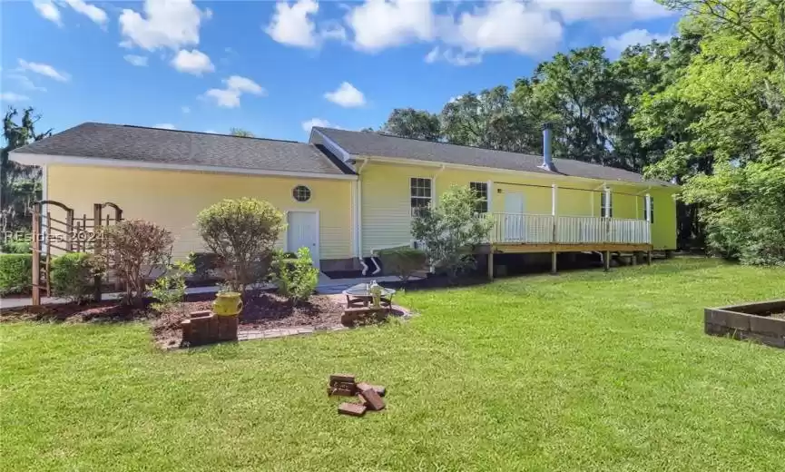 Saint Helena Island, South Carolina 29920, 3 Bedrooms Bedrooms, ,2 BathroomsBathrooms,Residential,For Sale,443658