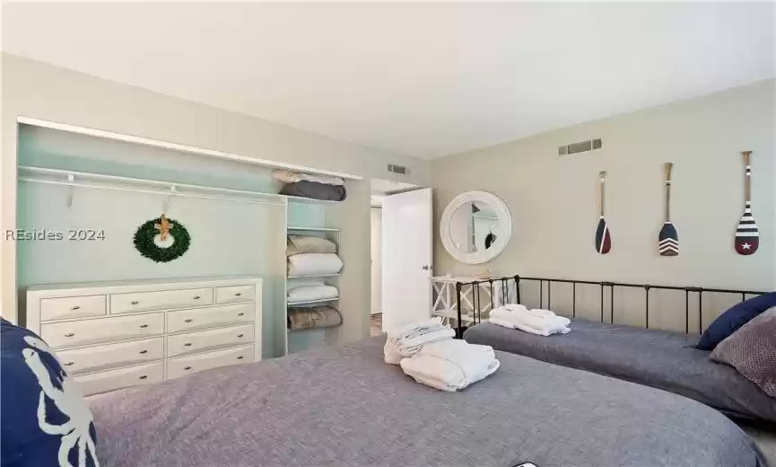 Hilton Head Island, South Carolina 29928, 2 Bedrooms Bedrooms, ,2 BathroomsBathrooms,Residential,For Sale,444031
