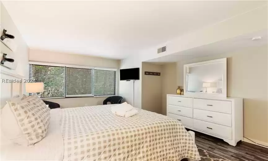 Hilton Head Island, South Carolina 29928, 2 Bedrooms Bedrooms, ,2 BathroomsBathrooms,Residential,For Sale,444031